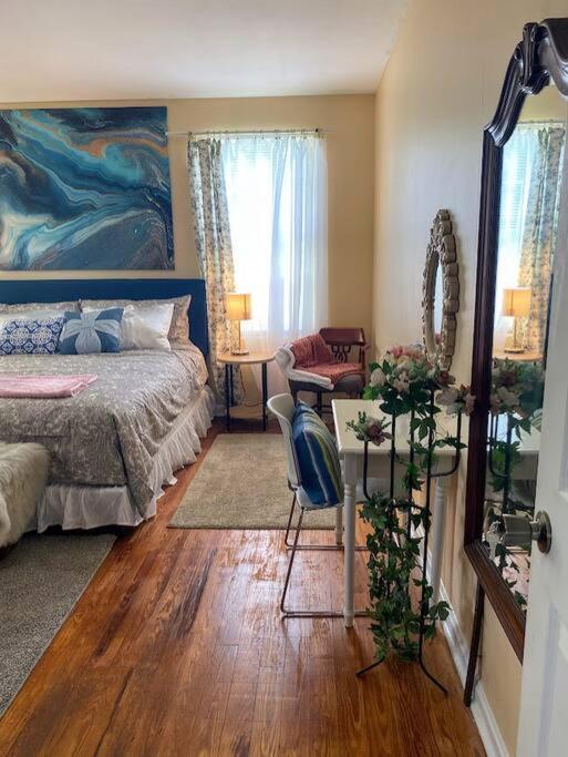 Cozy Home, King Bed, 3 Bedrooms,Close To Downtown Beaches Towncenter 傑克遜維爾 外观 照片